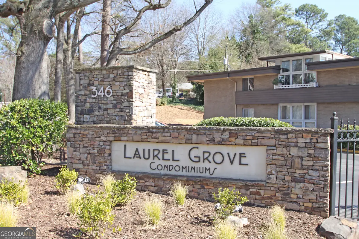 346 Carpenter Drive Ne #32, Sandy Springs, GA 30328 - Image #1