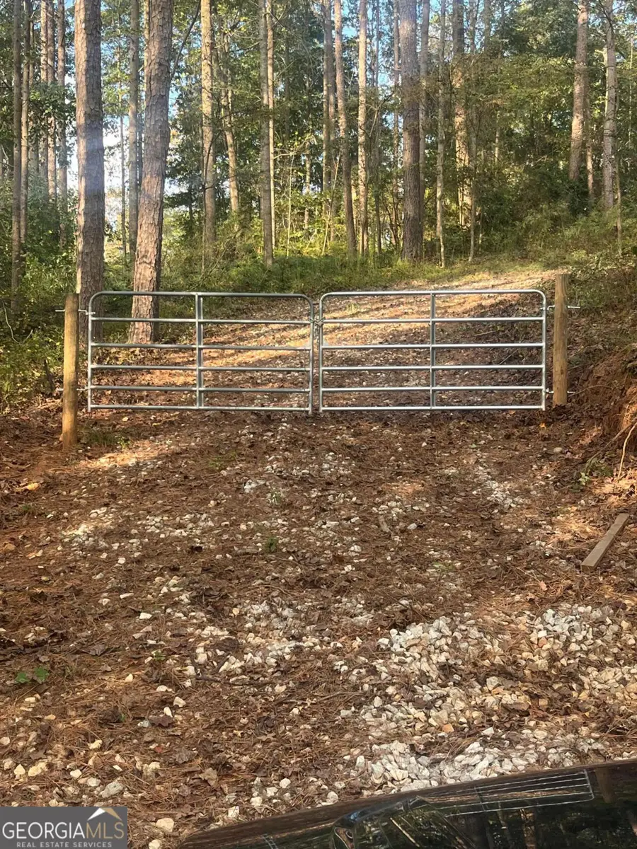 1206 Ridgewood Drive, Pendergrass, GA 30567 - Image #3