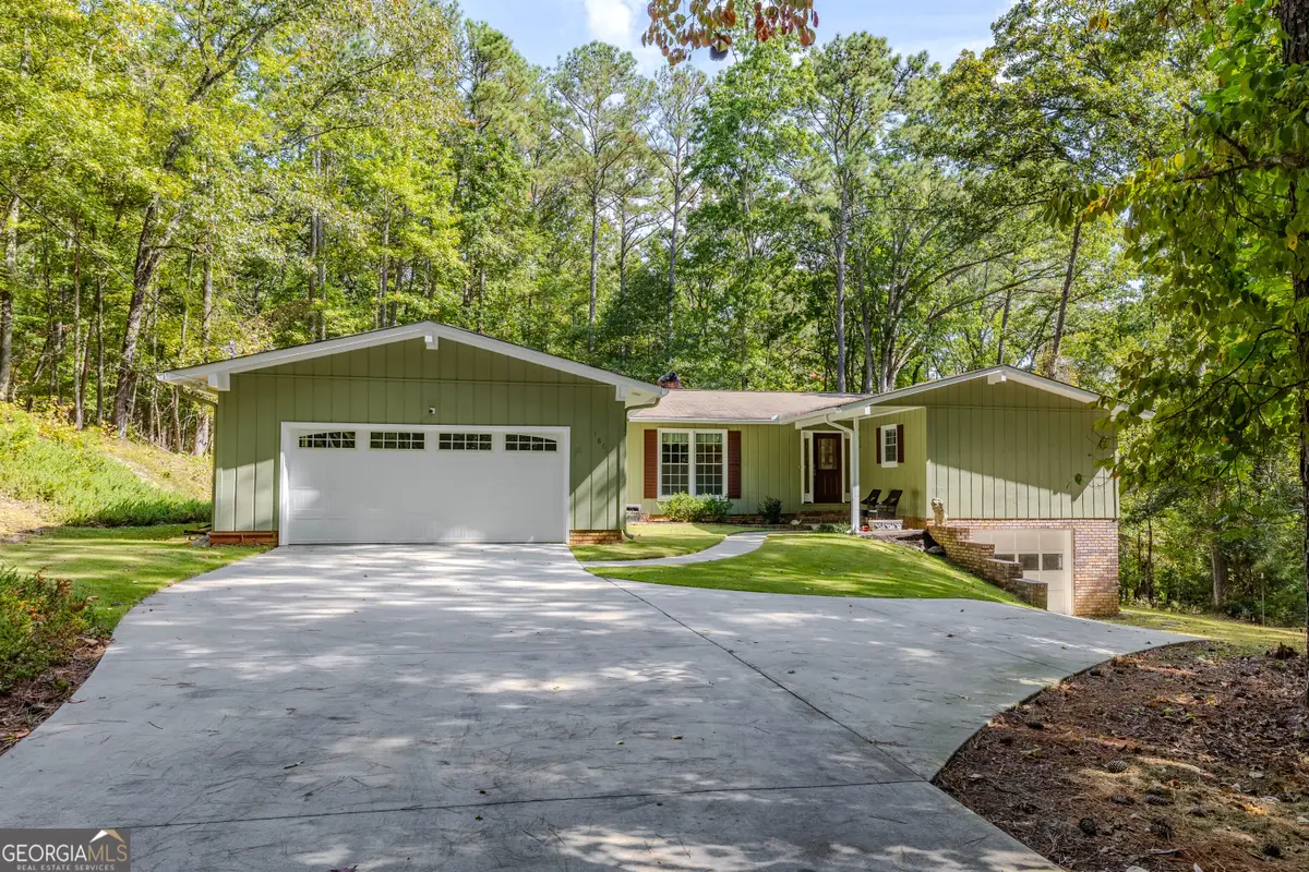 186 Fairview Drive Sw, Rome, GA 30165 - Image #1