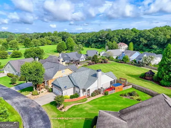 117 Village Green Way, Clarkesville, GA 30523