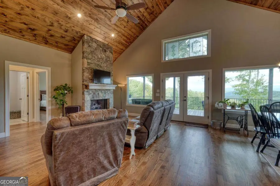 504 Ivy Log Heights Road, Young Harris, GA 30582 - Image #3