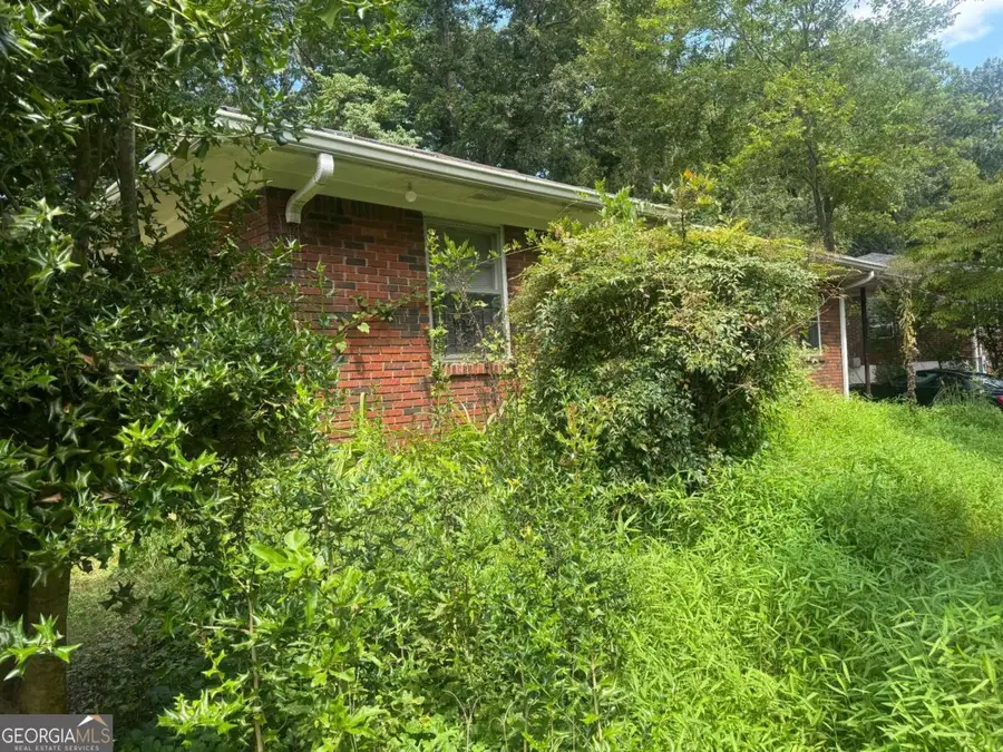 2791 Baker Ridge Drive Nw, Atlanta, GA 30318 - Image #2