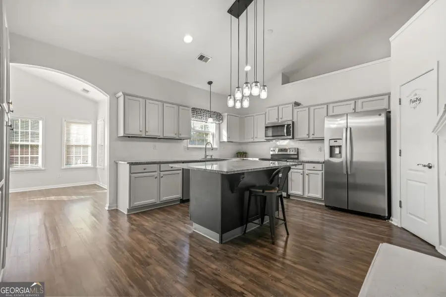 363 Safe Harbor Drive, Dallas, GA 30157 - Image #2