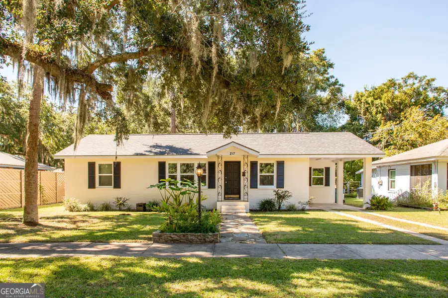 217 Norwich Street, Brunswick, GA 31520 - Image #3