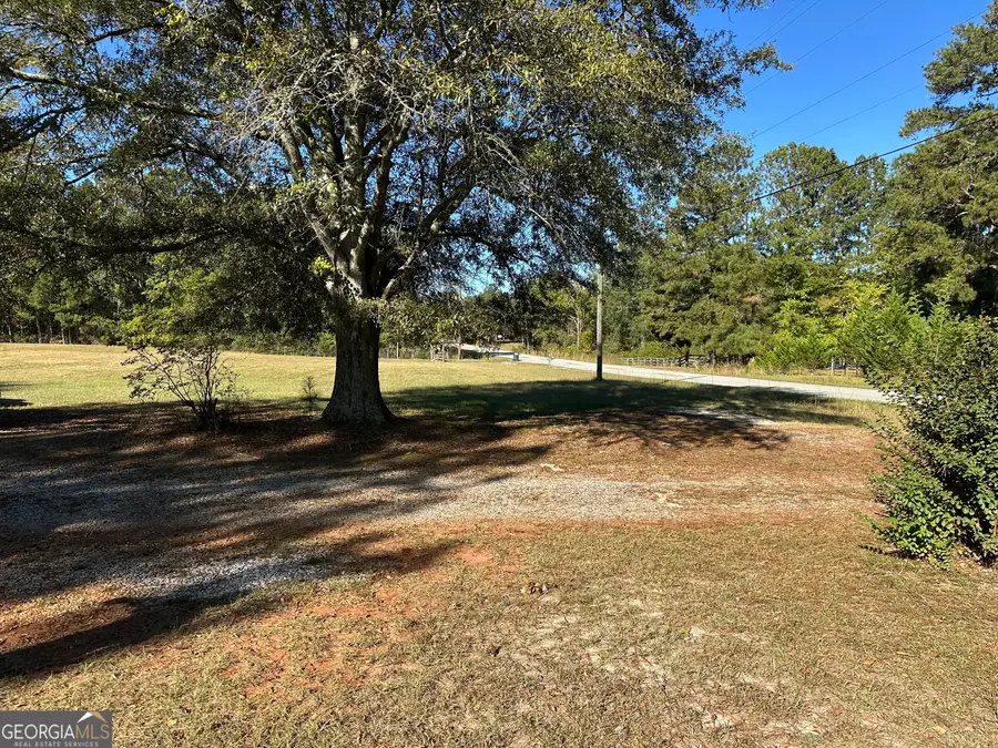 303 Line Creek Road, Senoia, GA 30276 - Image #3