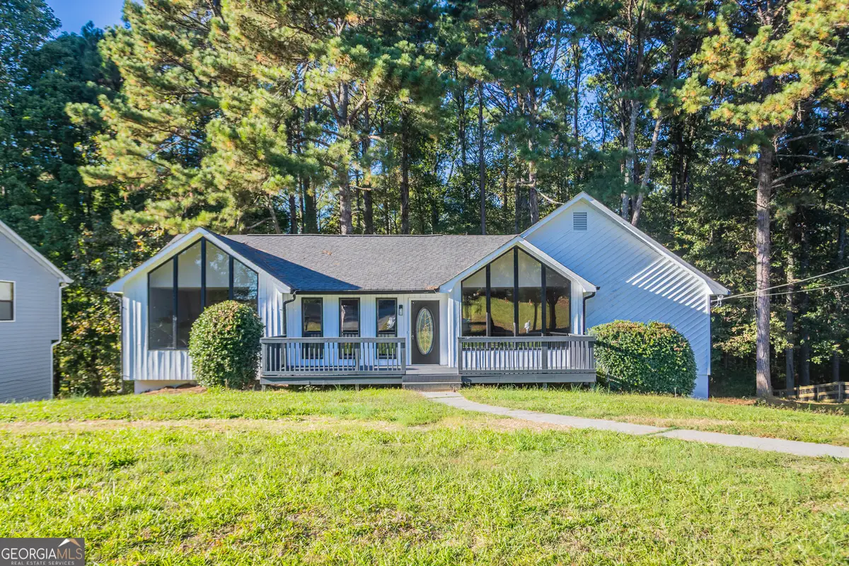 5496 Emerald Court, Acworth, GA 30102 - Image #1