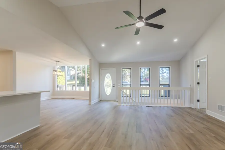 5496 Emerald Court, Acworth, GA 30102 - Image #3