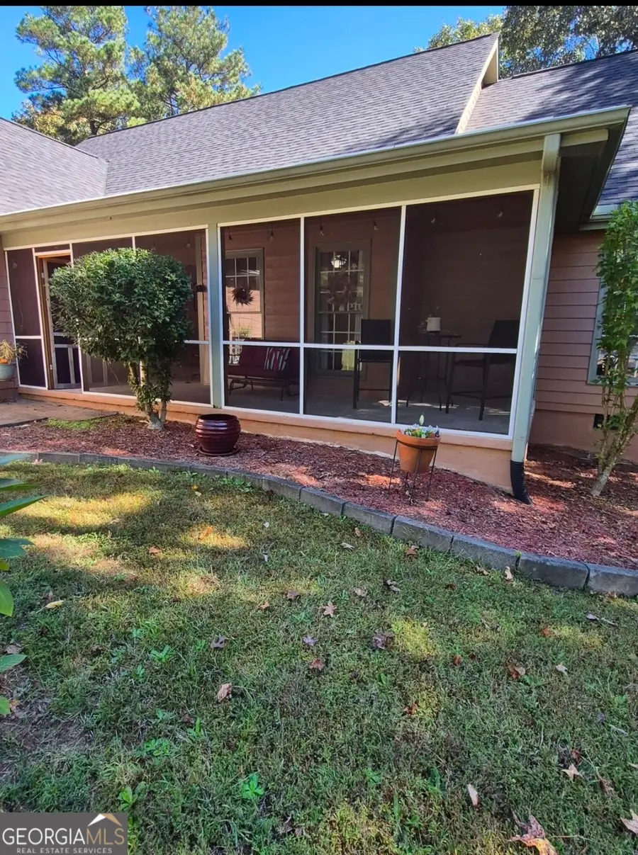 124 Foxdale Drive, Lagrange, GA 30240 - Image #2