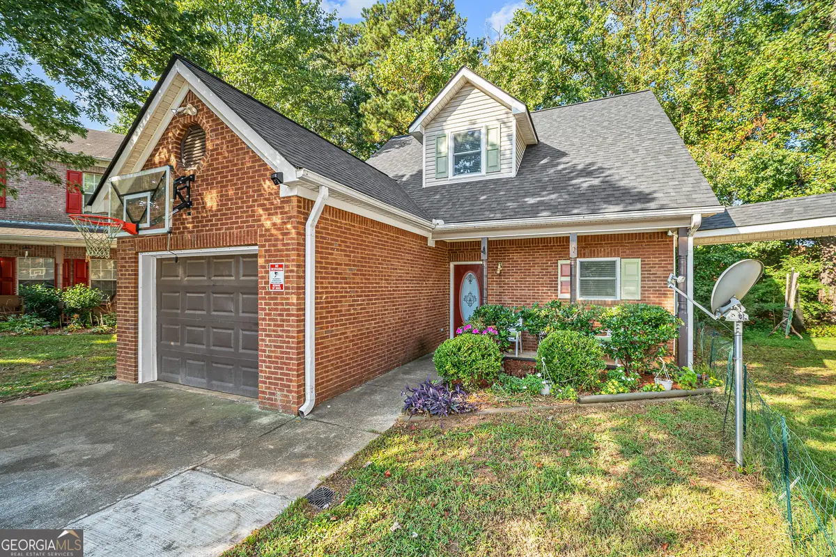 634 Shadowmoore Drive, Riverdale, GA 30274 - Image #1