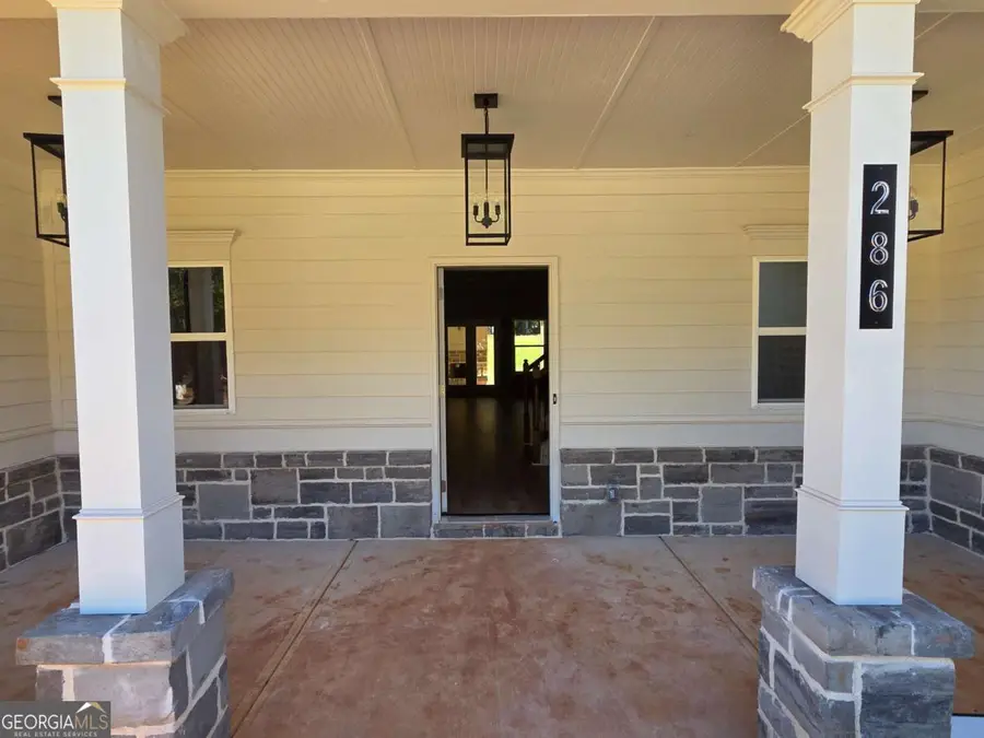 286 Meadows Drive, Bethlehem, GA 30620 - Image #2