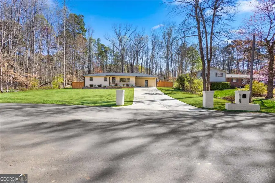5109 Dogwood Hills Drive, Sugar Hill, GA 30518 - Image #2