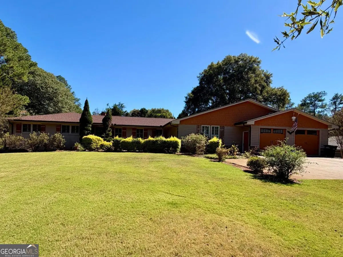 204 Arrowhead Drive, Cartersville, GA 30120 - #1