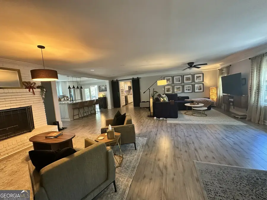 146 Lancelot Way, Lawrenceville, GA 30046 - Image #2