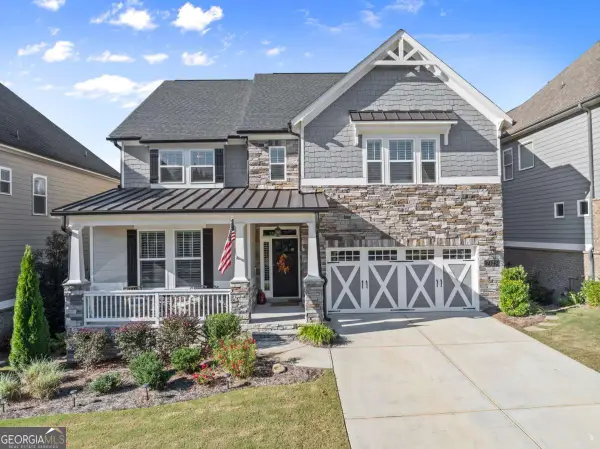 7123 Lake Edge Drive, Flowery Branch, GA 30542