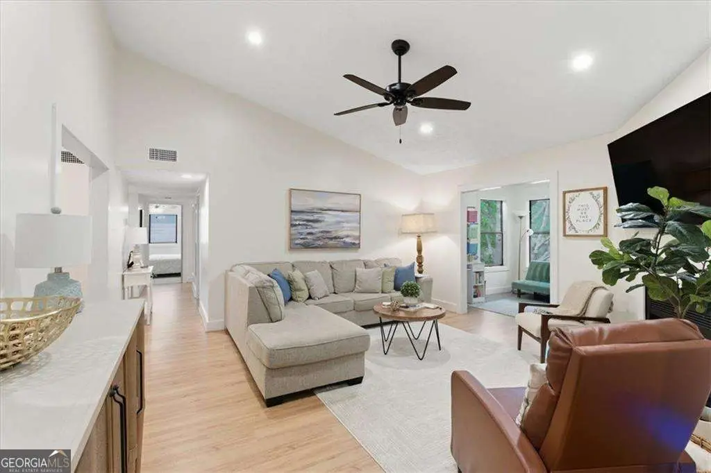 708 Parkaire Crossing, Marietta, GA 30068 - Image #1