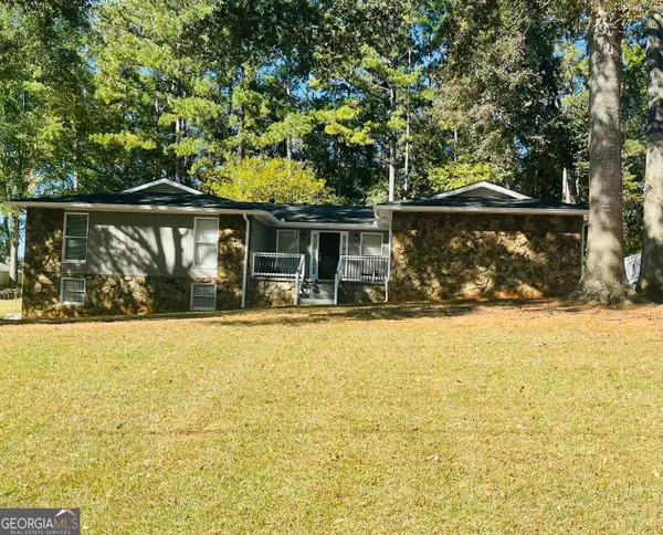 124 Meadow Ridge Drive, Stockbridge, GA 30281