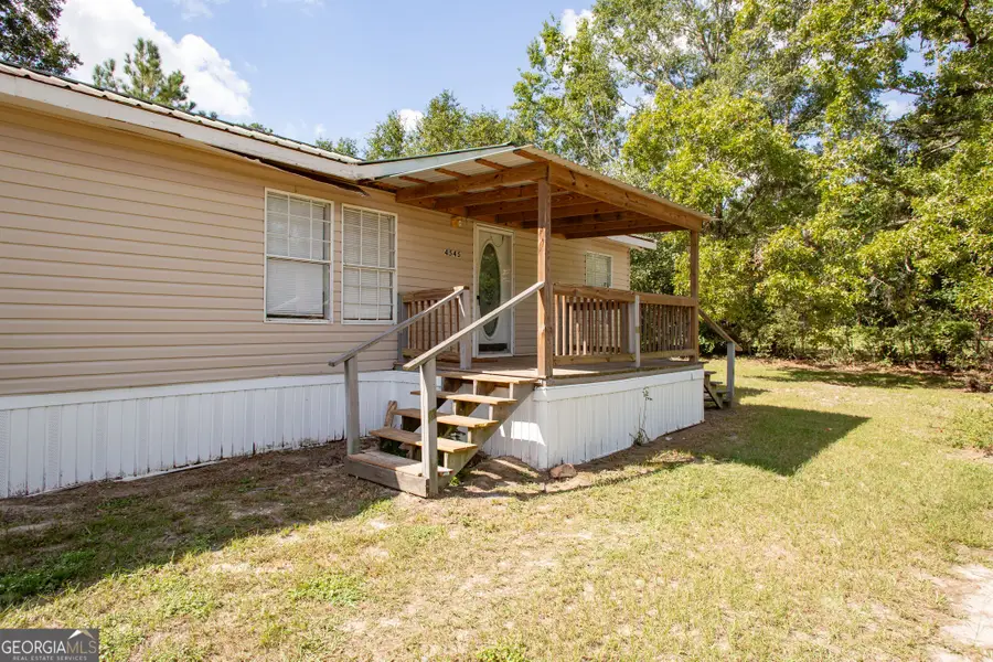 4545 Oakview Circle, Waycross, GA 31503 - Image #2