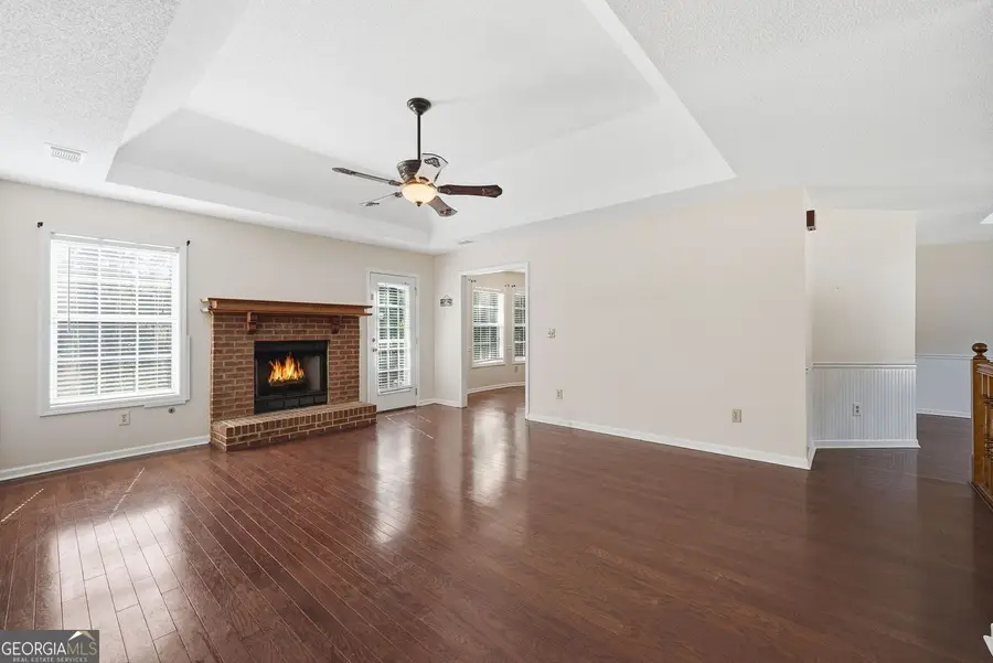 1045 SE Crystal Water Drive Se, Lawrenceville, GA 30045 - Image #3