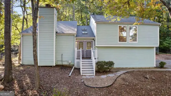 495 Ramsdale Drive, Roswell, GA 30075