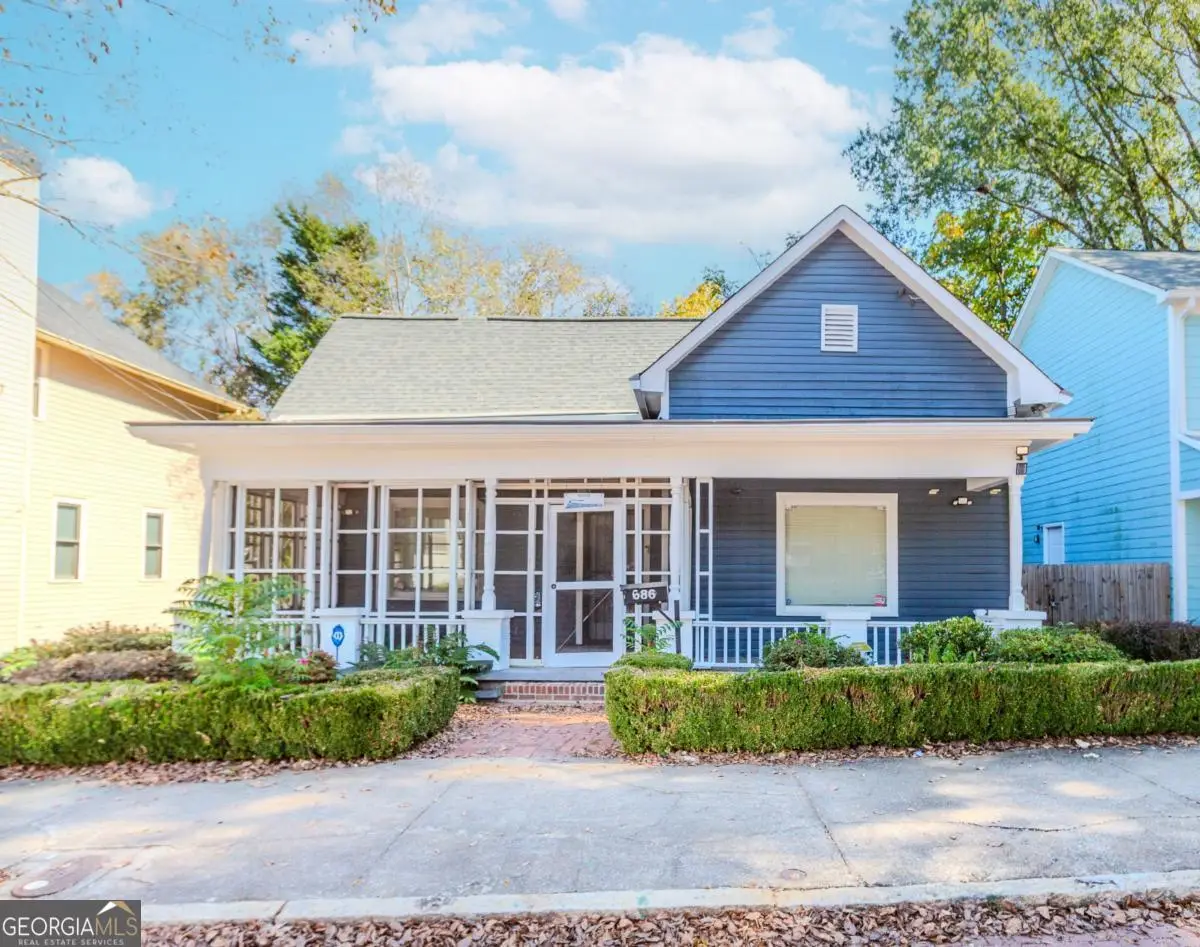 686 Garibaldi Street Sw, Atlanta, GA 30310 - Image #1