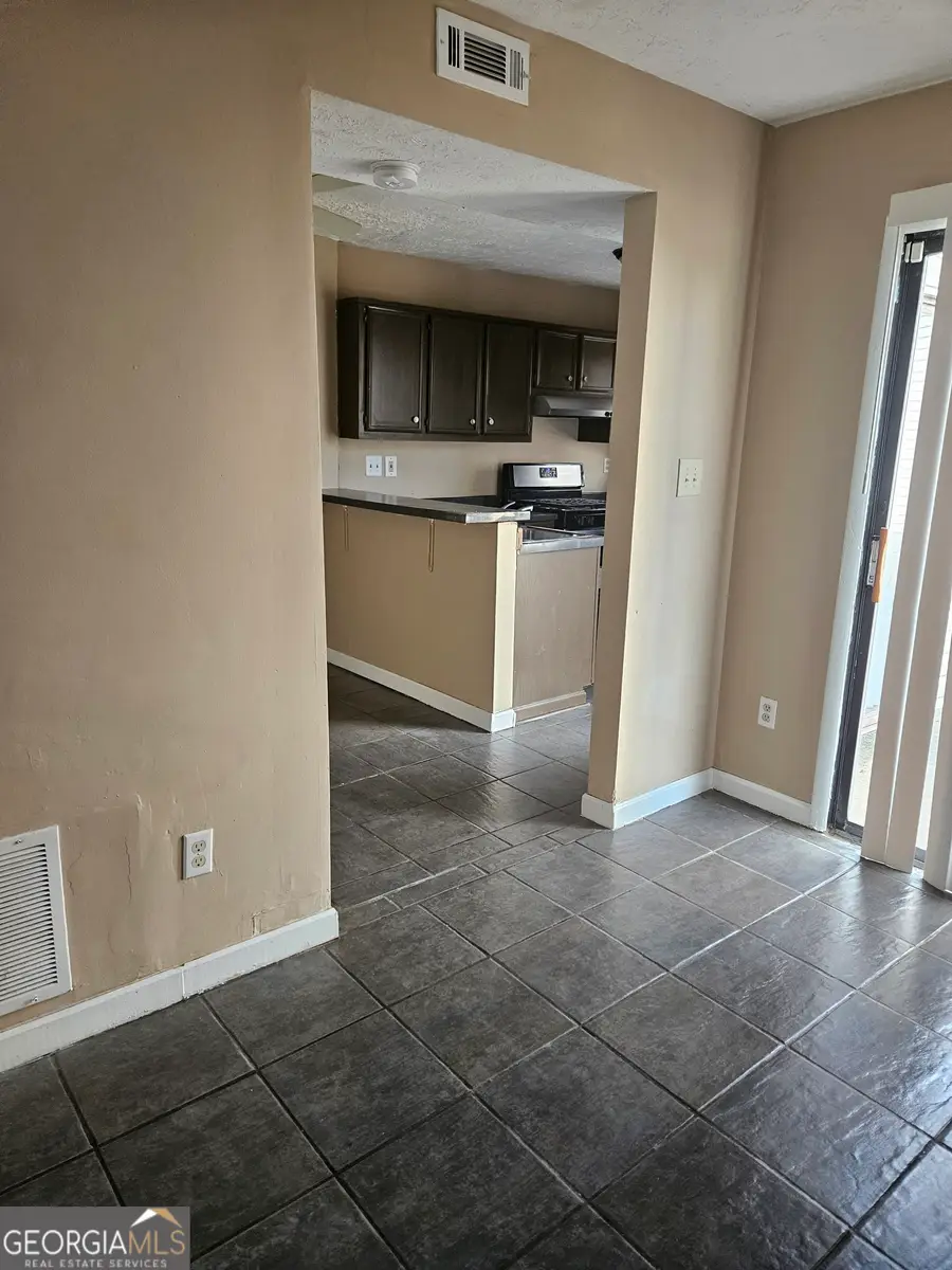 154 Governors Drive, Forest Park, GA 30297 - Image #3