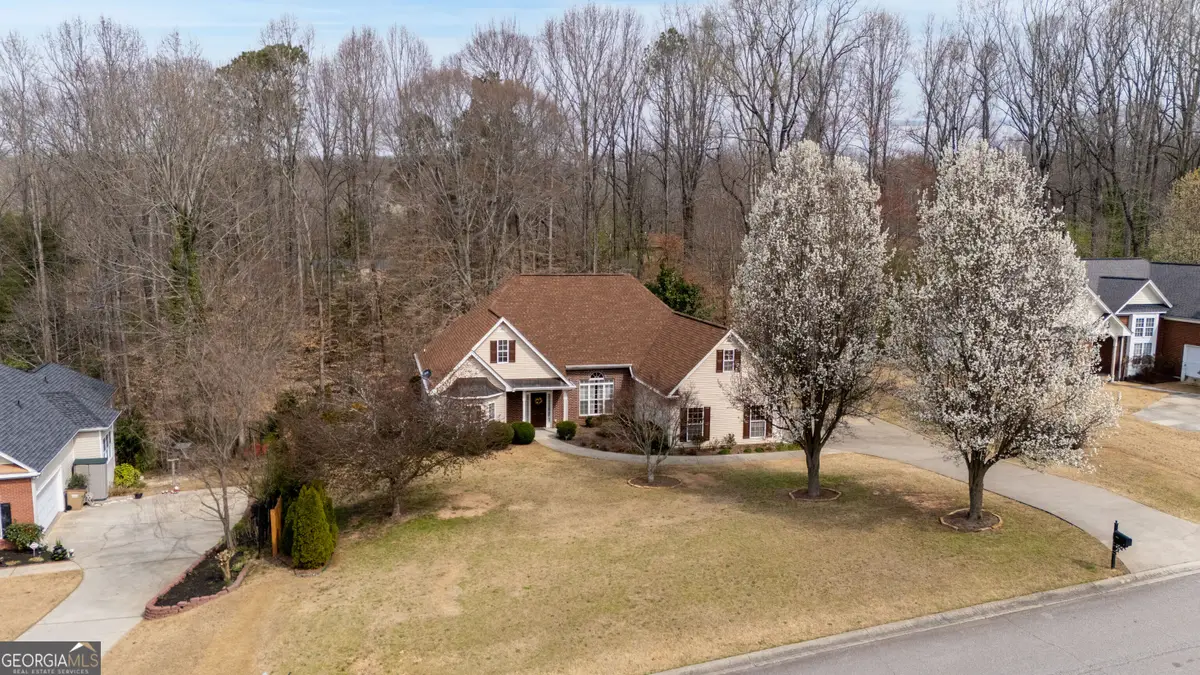 4838 Netherlands Place, Flowery Branch, GA 30542 - Image #1