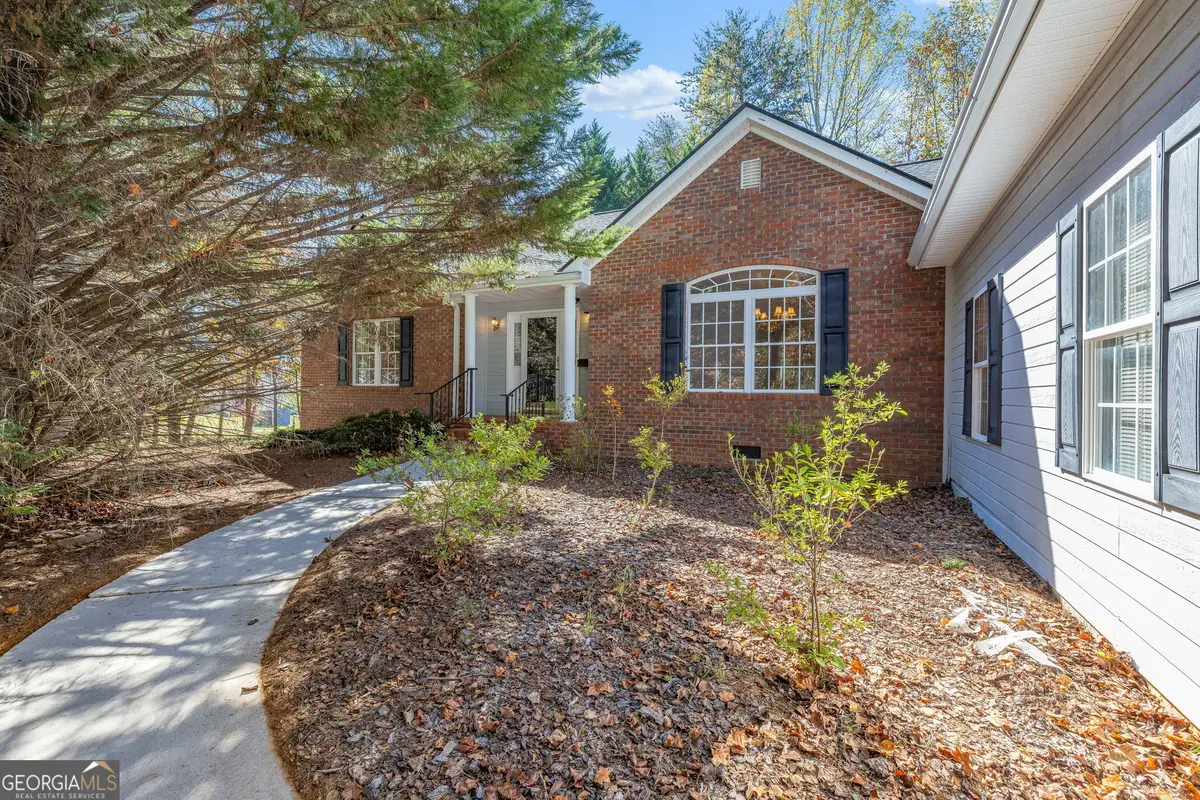 161 Springbrook Drive, Cornelia, GA 30531 - Image #1