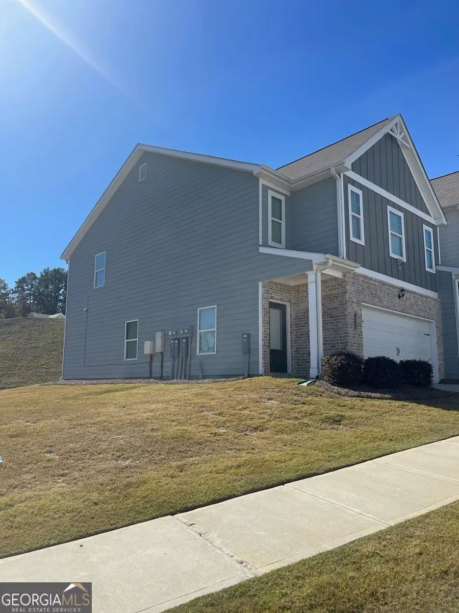 7529 Knoll Hollow Road, Lithonia, GA 30058 - Image #2