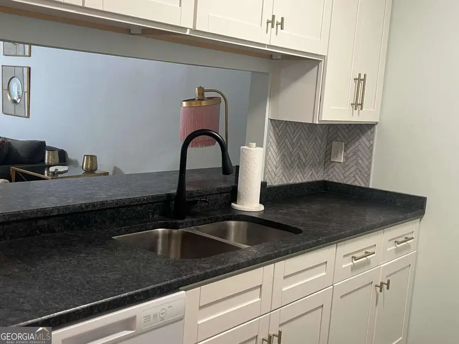 3655 Habersham Road Ne #B 352, Atlanta, GA 30305 - Image #3