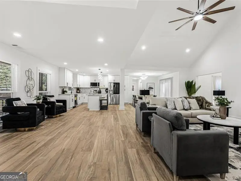 4071 Rainbow Drive, Decatur, GA 30034 - Image #2