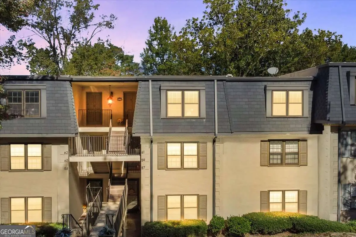 61 Lamsden Lane Nw, Atlanta, GA 30327 - Image #1