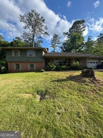 202 Hillandale Drive, Griffin, GA 30224 - Image #1