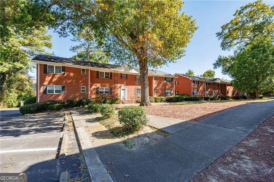 3660 Peachtree Road Ne #2H, Atlanta, GA 30319 - Image #3