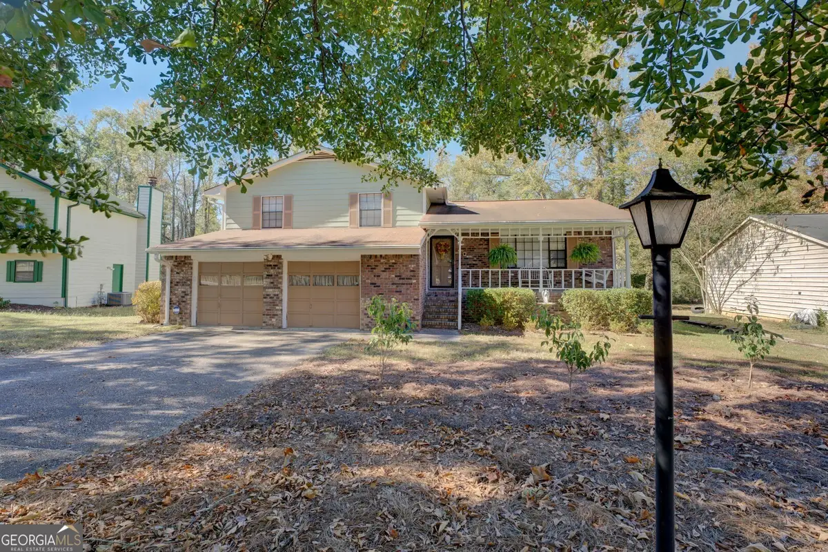 6627 Cameron Road, Morrow, GA 30260 - Image #1