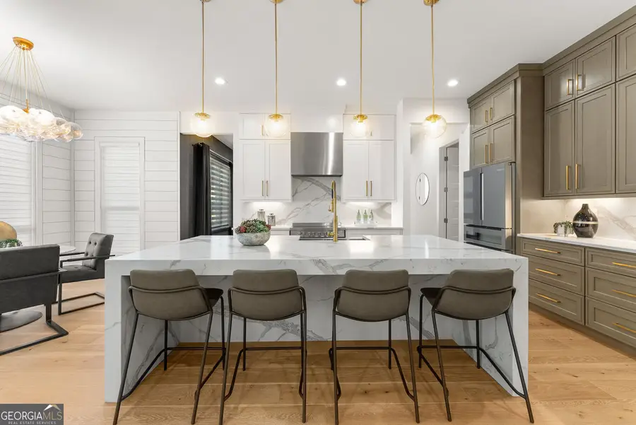 1646 Thomas Drive, Hoschton, GA 30548 - Image #2