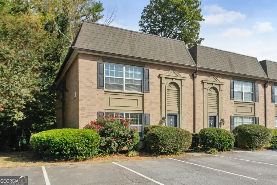 6980 Roswell Road #H1, Sandy Springs, GA 30328 - Image #2