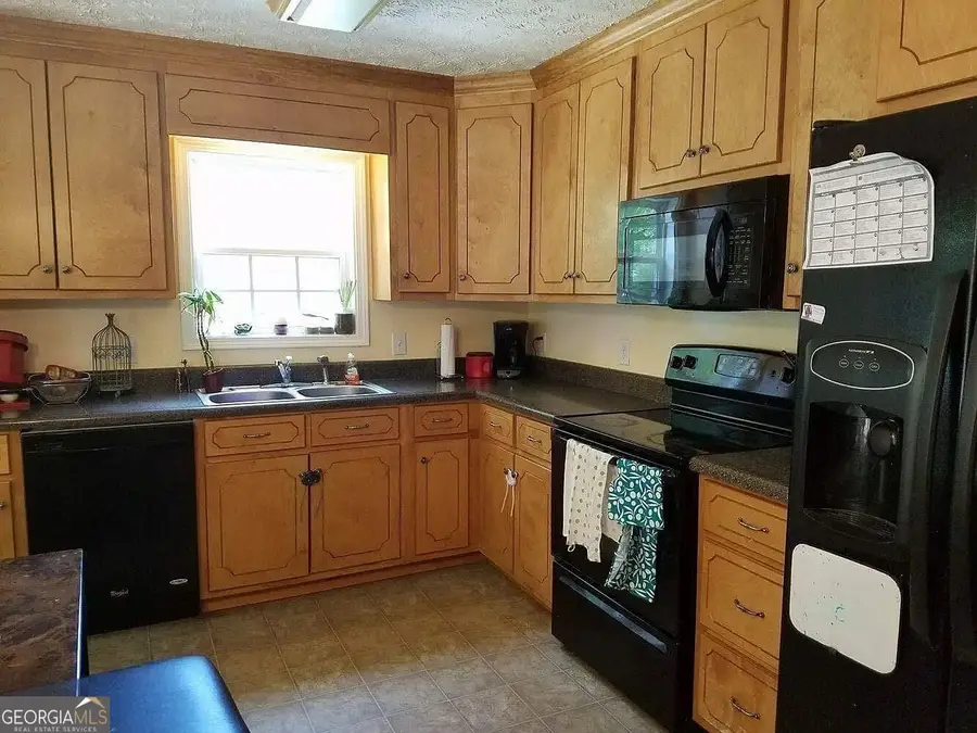 1164 Bert Moorhead Road, Canon, GA 30520 - Image #2