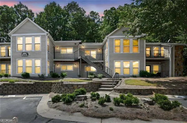 3113 Lake Pointe Circle, Roswell, GA 30075