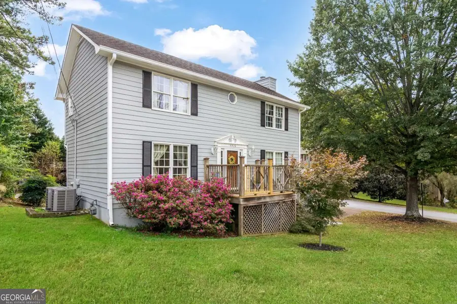 4926 Shallow Ridge Road Ne, Kennesaw, GA 30144 - Image #2