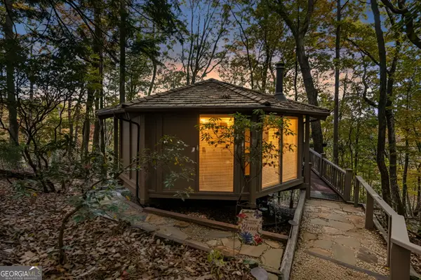 101 Treetopper Circle, Jasper, GA 30143