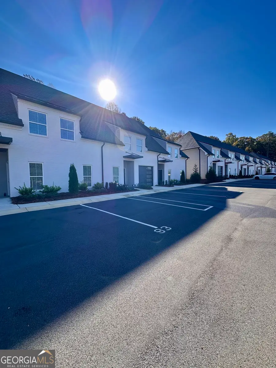 93 Chateau Drive Se, Rome, GA 30161 - Image #2