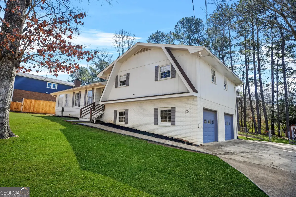 2511 Due West Circle Nw, Kennesaw, GA 30152 - Image #1