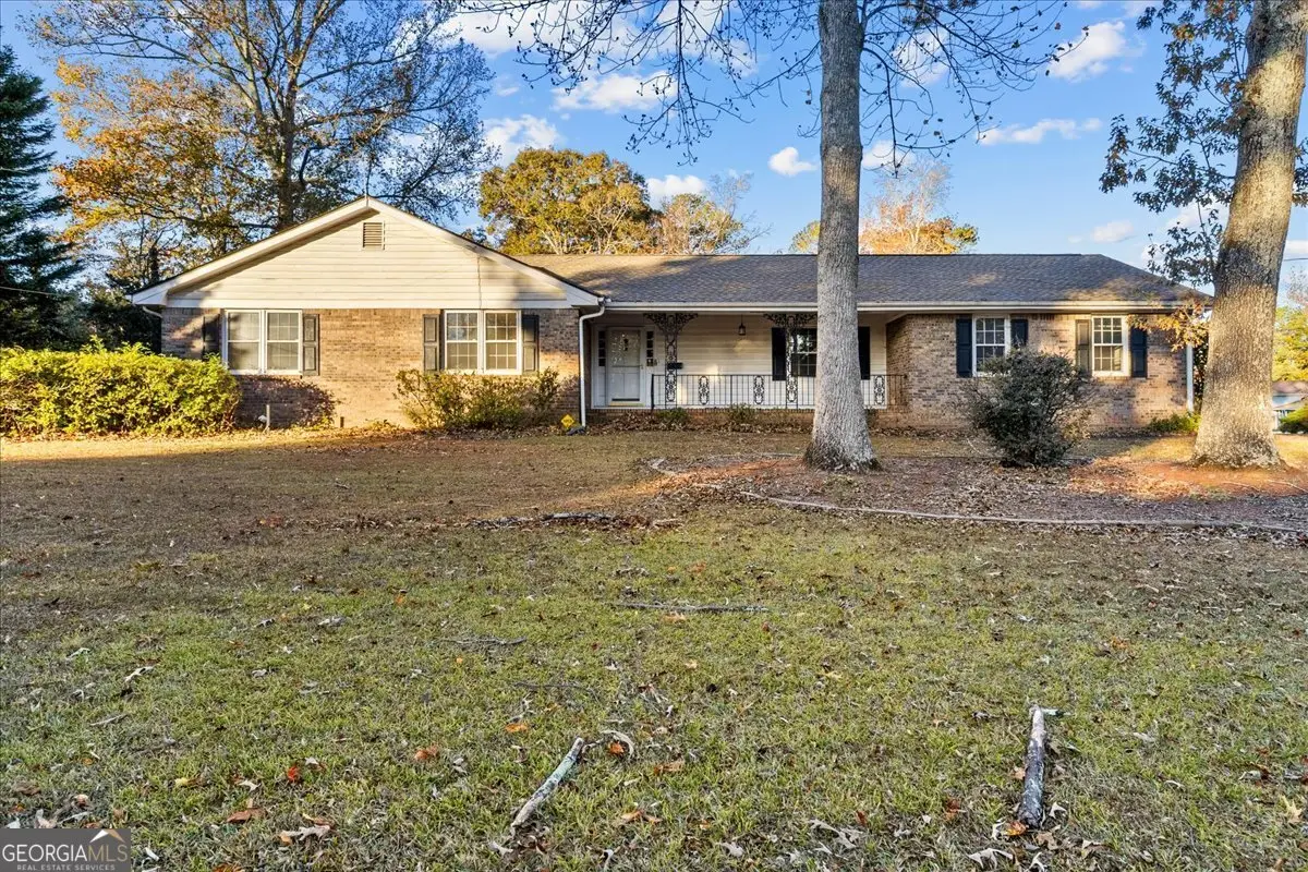 2075 Pinewood Drive, Covington, GA 30016 - Image #1