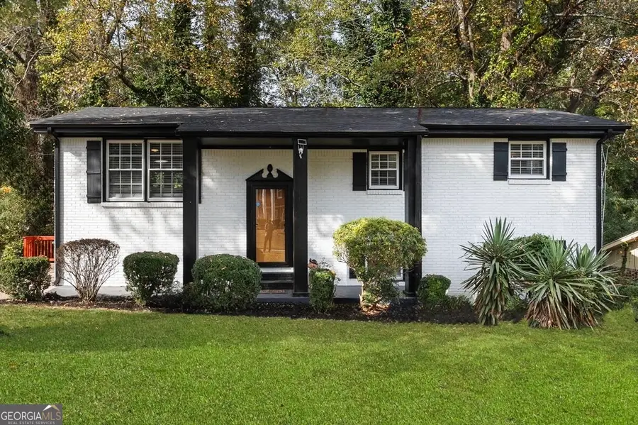 1969 Valley Ridge Drive Sw, Atlanta, GA 30331 - Image #2