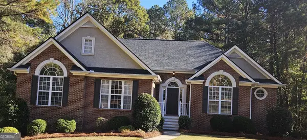 140 Rockglen Court, Fayetteville, GA 30215