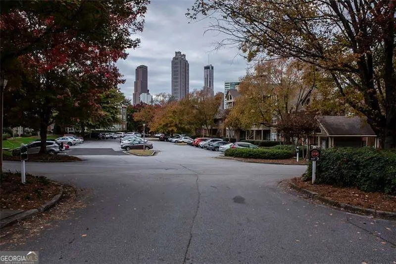 1015 Mcgill Park Avenue Ne, Atlanta, GA 30312 - Image #3