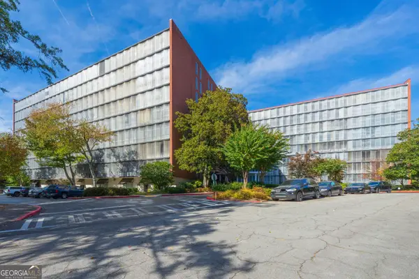 3060 Pharr Court North Nw #APT 223, Atlanta, GA 30305