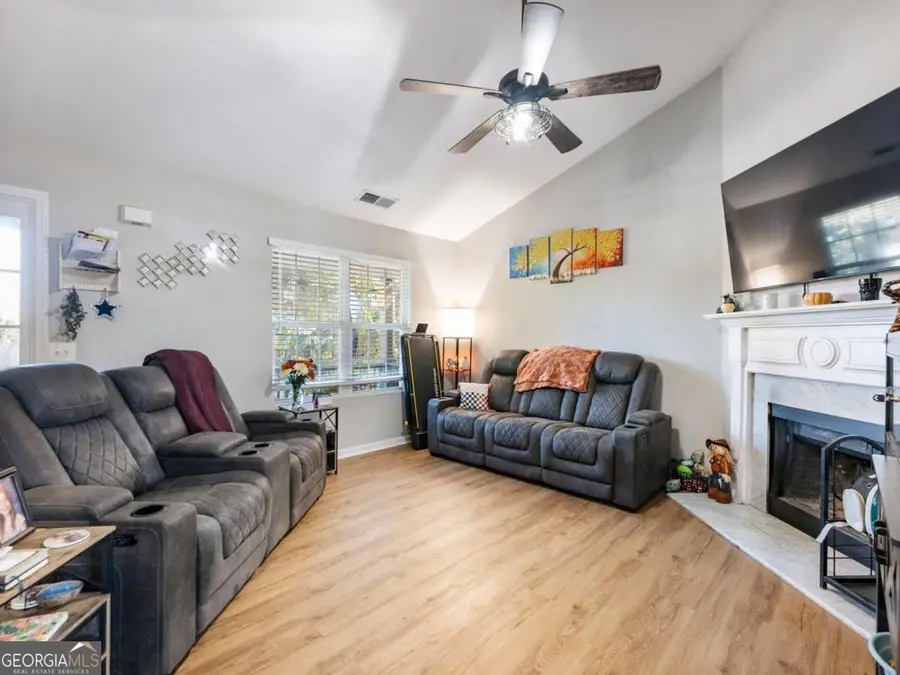 8755 Covestone Drive, Gainesville, GA 30506 - Image #3