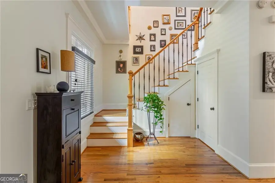 2376 Bernard Road Nw, Atlanta, GA 30318 - Image #3