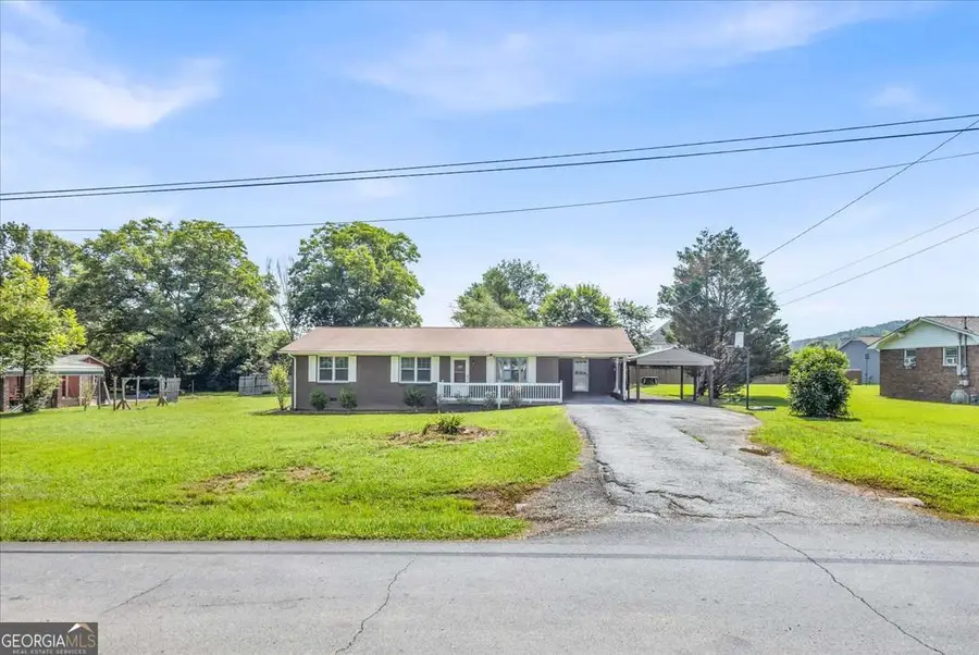 129 Green Meadow Lane, Calhoun, GA 30701 - Image #2